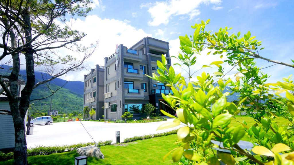 96 Coll Pig Hotel Ji'an Exterior foto