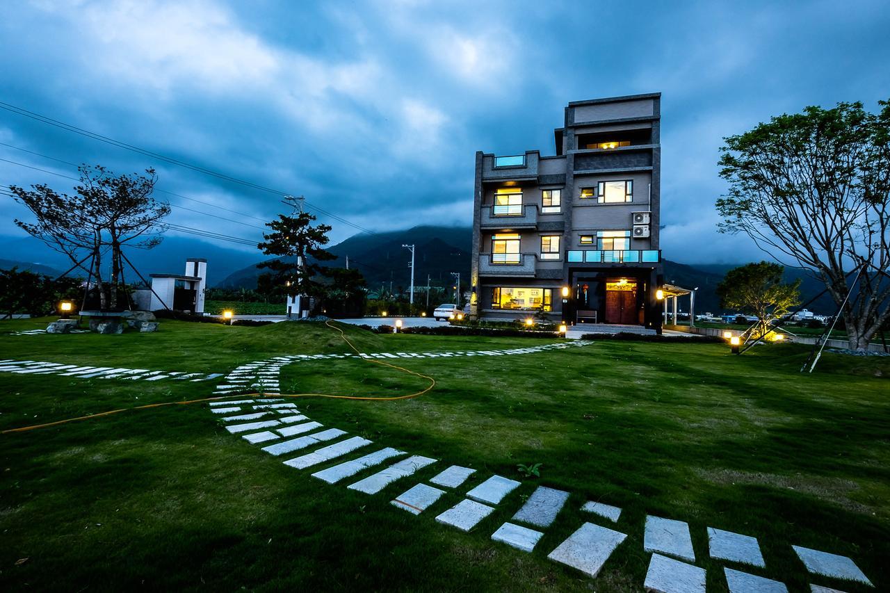 96 Coll Pig Hotel Ji'an Exterior foto